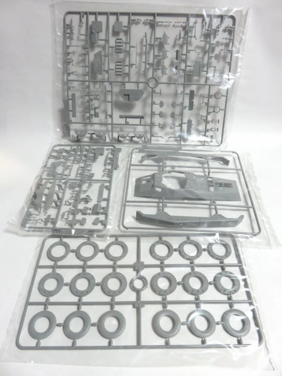 1/35 WW.II ドイツ軍 Sd.Kfz.234/3 