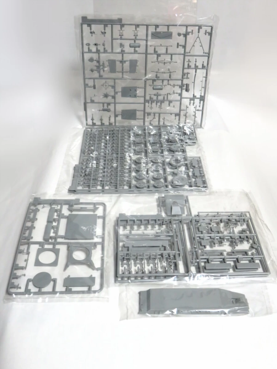 1/35 WW.IIドイツ軍 装甲車 Sd.Kfz.251/17 Ausf.C 2cm砲搭載型