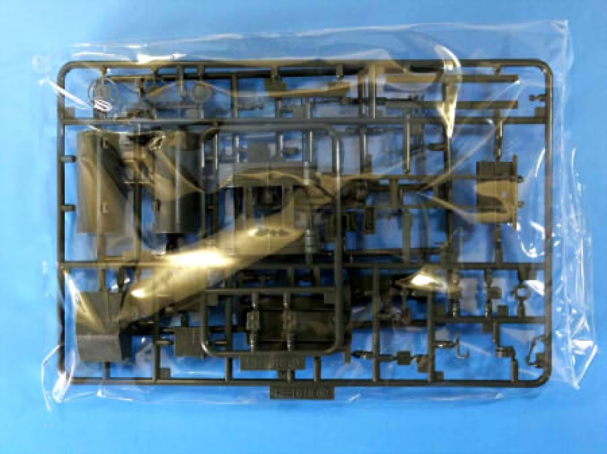 1/72 陸上自衛隊 3 1/2t 航空用燃料タンク車