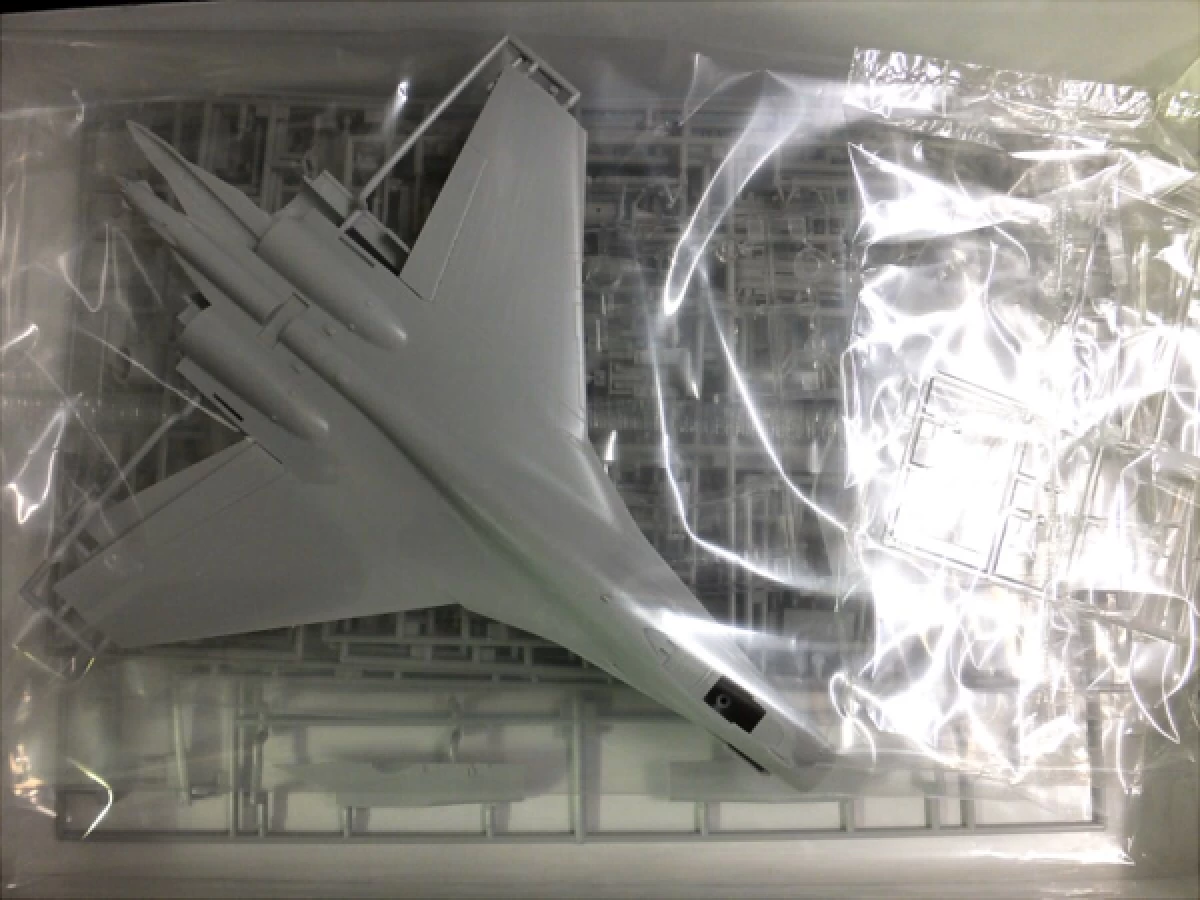 1/72 Su-35S フランカー